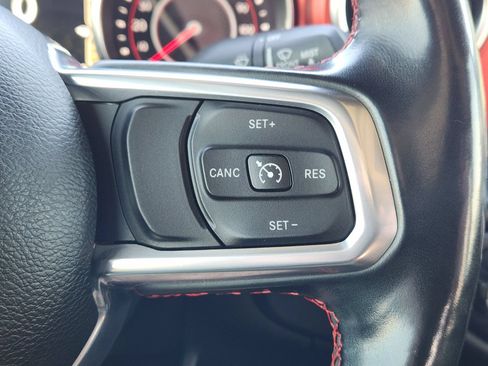 Used 2020 Jeep Gladiator Rubicon AWD/4WD image 31
