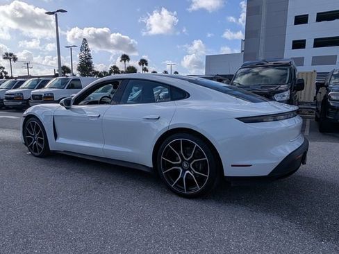 Used 2023 Porsche Taycan RWD image 5