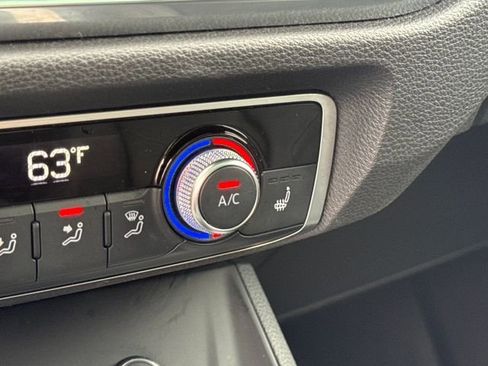 Used 2023 Audi Q3 2.0T Premium image 21