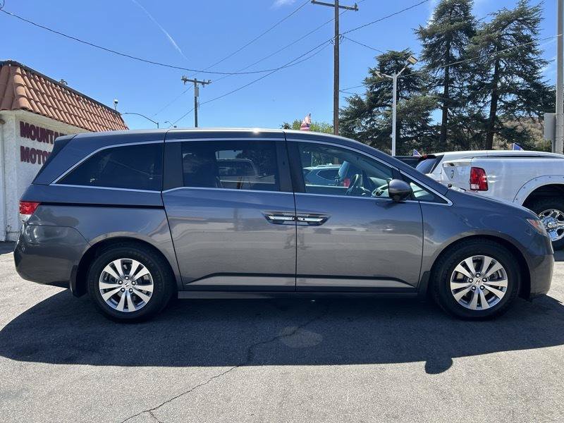 Used 2017 Honda Odyssey SE image 5