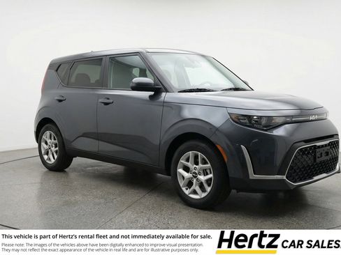 Used 2025 Kia Soul LX w/ LX Technology Package FWD image 1
