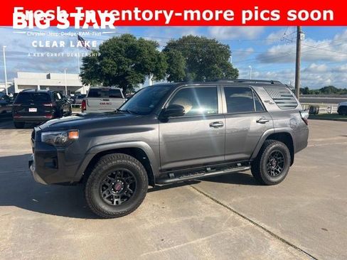 Used 2019 Toyota 4Runner TRD Off-Road Premium AWD/4WD image 1