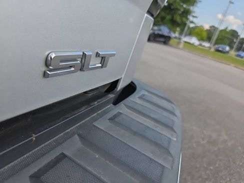 Used 2018 GMC Sierra 1500 SLT AWD/4WD image 29