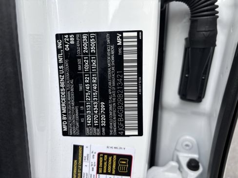 Used 2024 Mercedes-Benz GLE 450e 4MATIC image 37