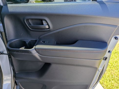Used 2025 Honda Ridgeline TrailSport image 22