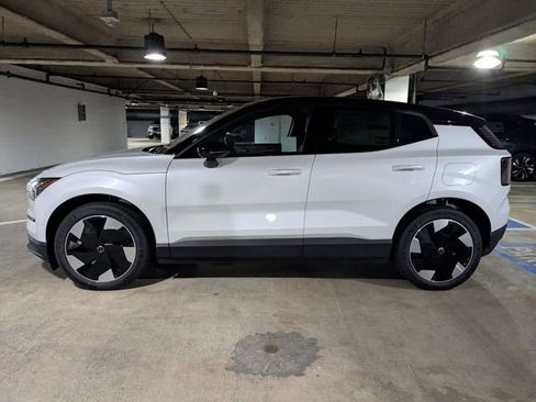 New 2025 Volvo EX30 Ultra w/ Protection Package Premier AWD/4WD image 6