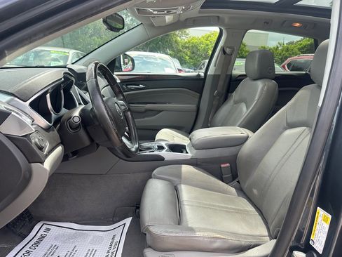 Used 2012 Cadillac SRX Luxury FWD image 10