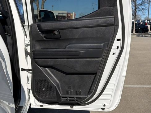 Certified 2024 Toyota Tacoma SR5 image 34