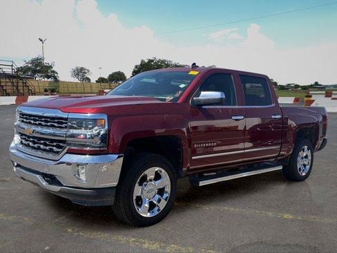 Used 2017 Chevrolet Silverado 1500 LTZ RWD image 5
