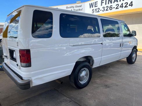Used 2006 Ford E-350 and Econoline 350 XLT image 6