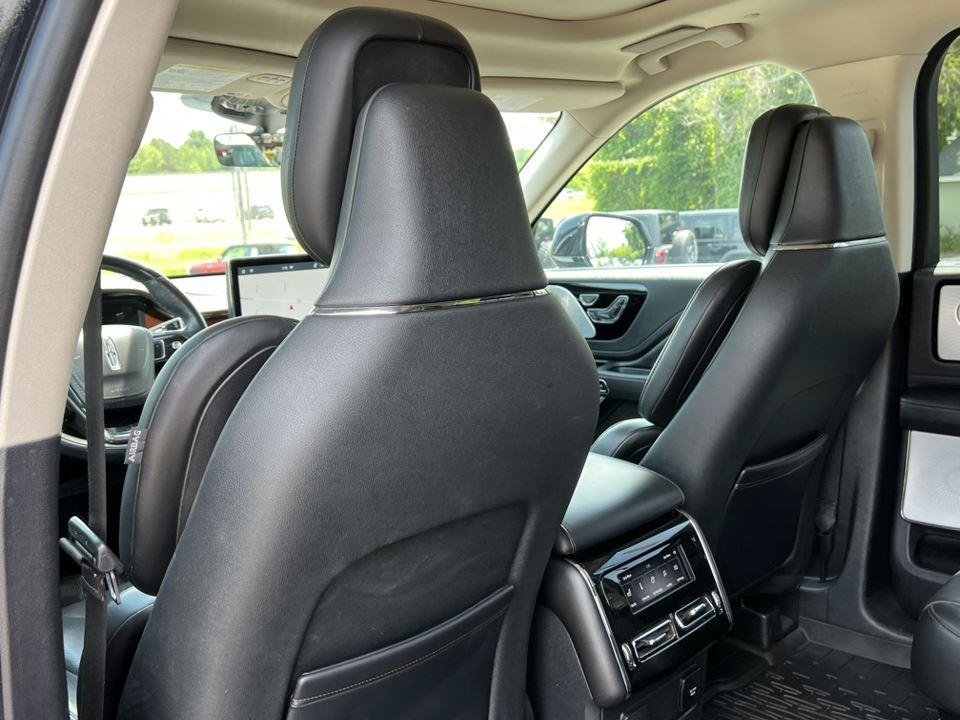 Used 2022 Lincoln Aviator Reserve w/ Equipment Group 201A AWD/4WD image 31