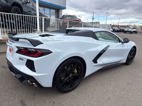 Used 2021 Chevrolet Corvette Stingray Premium Conv w/ Z51 Performance Package image 5