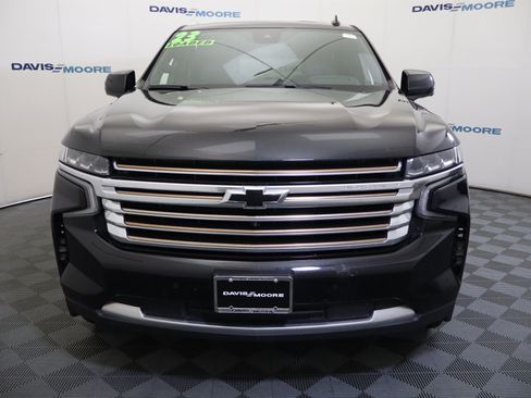 Used 2023 Chevrolet Tahoe High Country AWD/4WD image 14