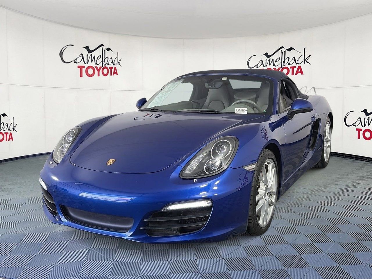 Used 2013 Porsche Boxster S RWD image 2