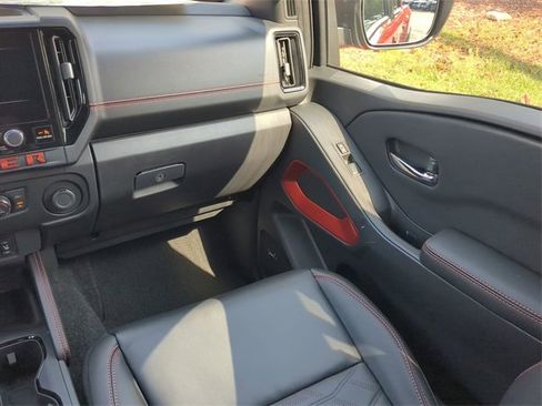 New 2025 Nissan Frontier PRO-4X w/ Pro Premium Package image 16