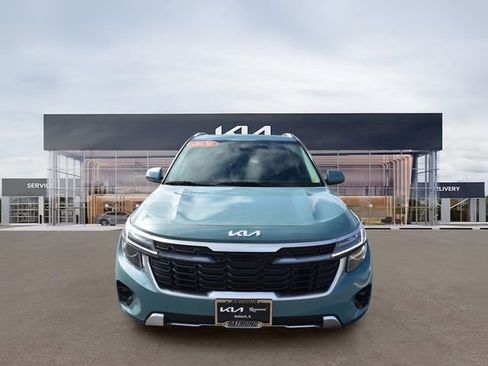 New 2026 Kia Seltos EX FWD image 9