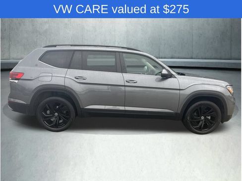 Used 2023 Volkswagen Atlas SE w/ Black Wheel Package AWD/4WD image 8