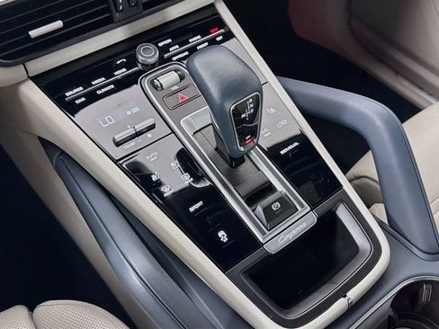 Certified 2023 Porsche Cayenne AWD/4WD image 20