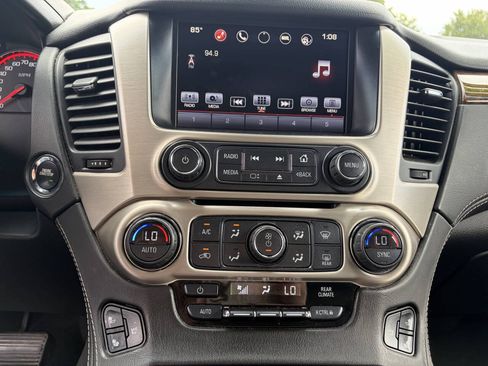 Used 2016 GMC Yukon Denali w/ Open Road Package AWD/4WD image 17
