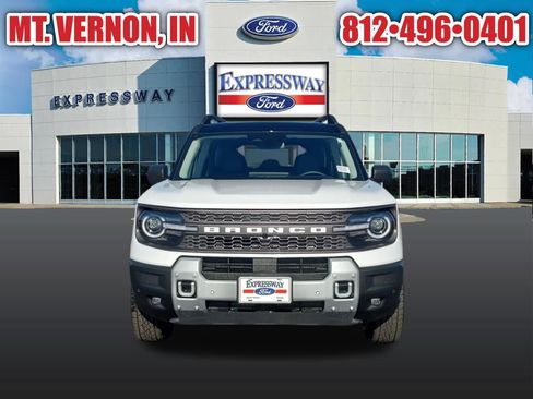 Used 2025 Ford Bronco Sport Badlands image 4