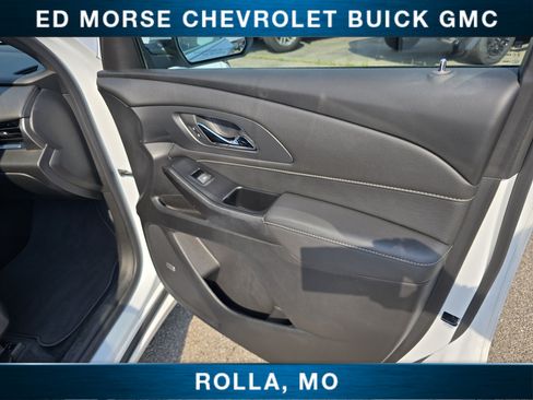 Certified 2023 Chevrolet Traverse Premier FWD image 21