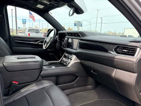 Used 2022 GMC Yukon Denali image 12