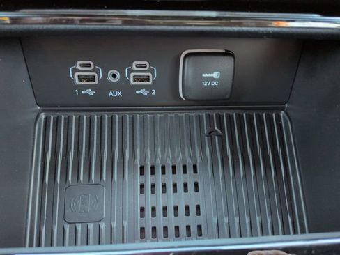 New 2026 Jeep Grand Cherokee Altitude RWD image 23
