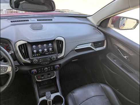 Used 2024 GMC Terrain Denali w/ LPO, Floor Liner Package AWD/4WD image 27