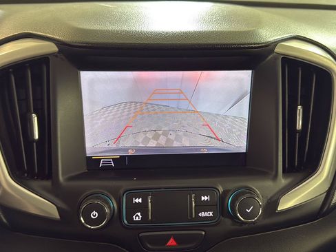 Used 2020 GMC Terrain SLE w/ Driver Convenience Package AWD/4WD image 25