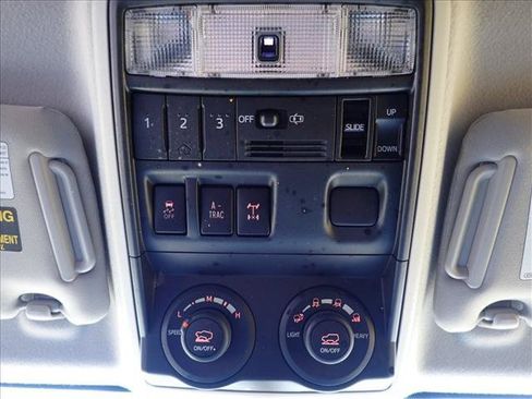 Used 2012 Toyota 4Runner Trail AWD/4WD image 23