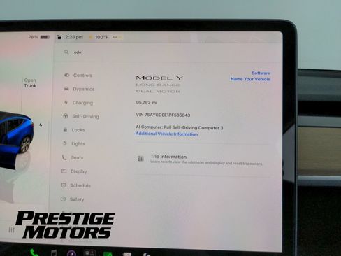 Used 2023 Tesla Model Y Long Range AWD/4WD image 15