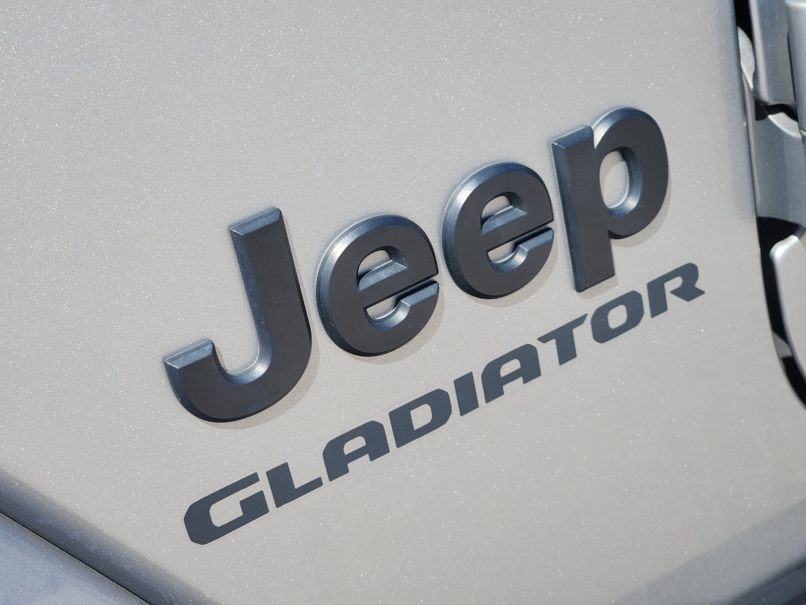 Used 2021 Jeep Gladiator Overland AWD/4WD image 13