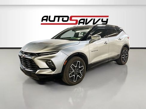 Used 2024 Chevrolet Blazer RS w/ Driver Confidence II Package AWD/4WD image 3