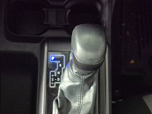 Used 2022 Toyota Tacoma TRD Sport image 17