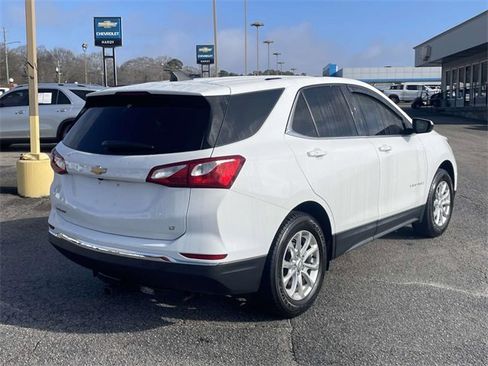 Used 2018 Chevrolet Equinox LT image 3