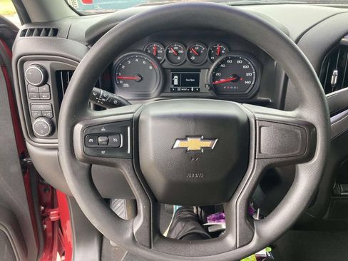 Used 2020 Chevrolet Silverado 1500 Custom w/ Custom Value Package AWD/4WD image 29