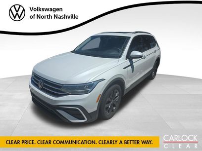 Used 2023 Volkswagen Tiguan SE w/ Panoramic Sunroof Package