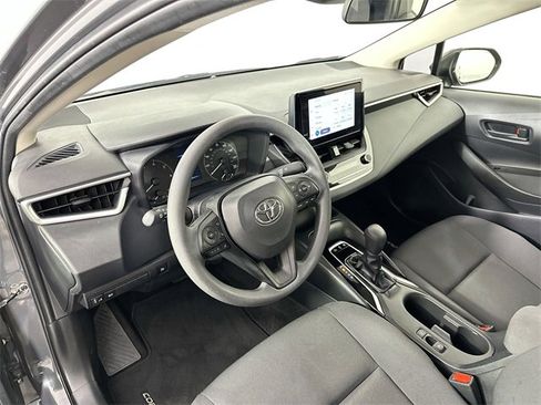 Used 2024 Toyota Corolla LE image 17