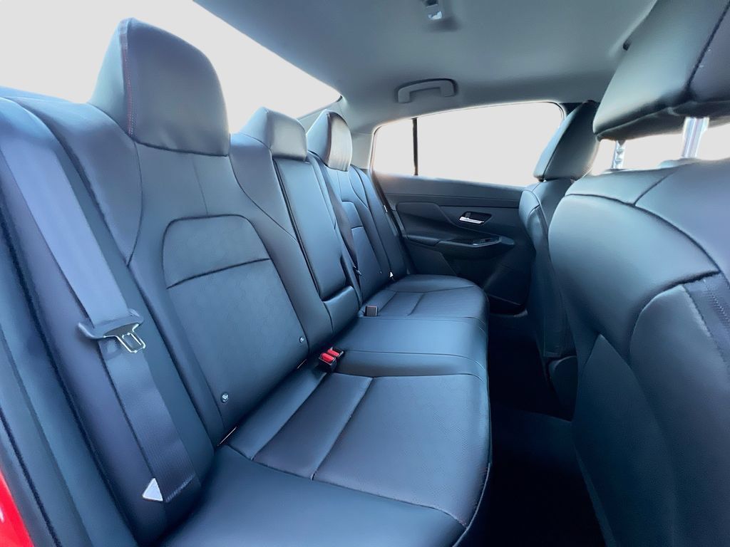 Used 2026 Nissan Sentra SR w/ SR Premium Package FWD image 26