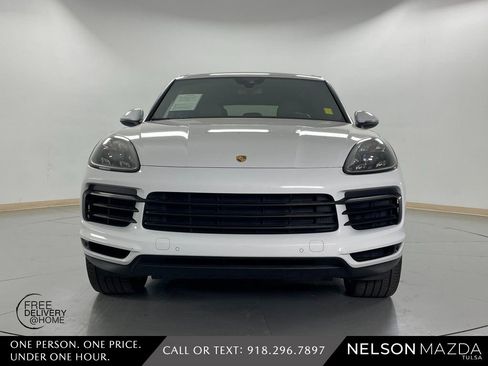 Used 2020 Porsche Cayenne S image 2