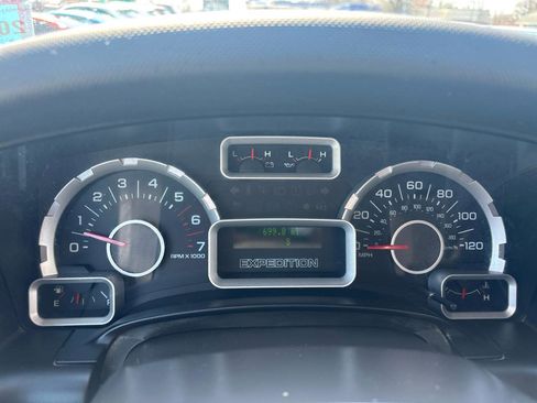 Used 2008 Ford Expedition XLT image 20