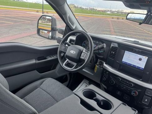 New 2026 Ford F550 4x4 Crew Cab Super Duty image 14