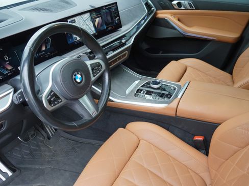 Used 2023 BMW X7 xDrive40i w/ Executive Package AWD/4WD image 10