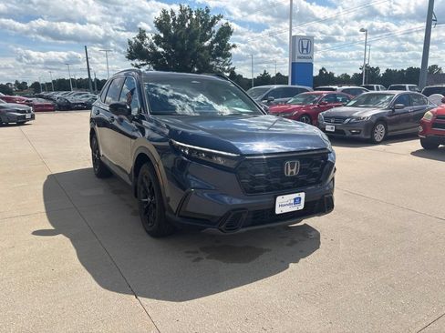 Used 2024 Honda CR-V Sport image 3