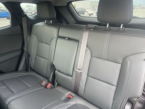 Used 2024 Chevrolet Blazer LT FWD image 35