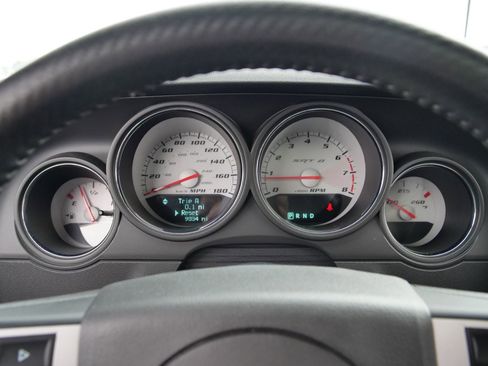 Used 2009 Dodge Challenger SRT8 image 10