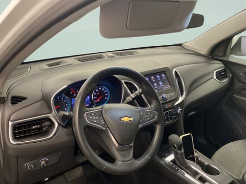 Used 2024 Chevrolet Equinox LT w/ LPO, Floor Liner Package AWD/4WD image 15