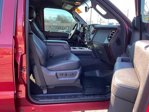 Used 2015 Ford F250 Platinum image 32