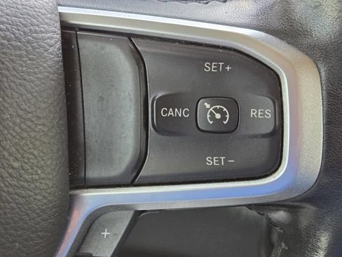 Used 2019 RAM 1500 Big Horn AWD/4WD image 22
