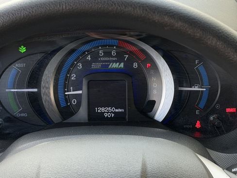 Used 2011 Honda Insight EX image 16